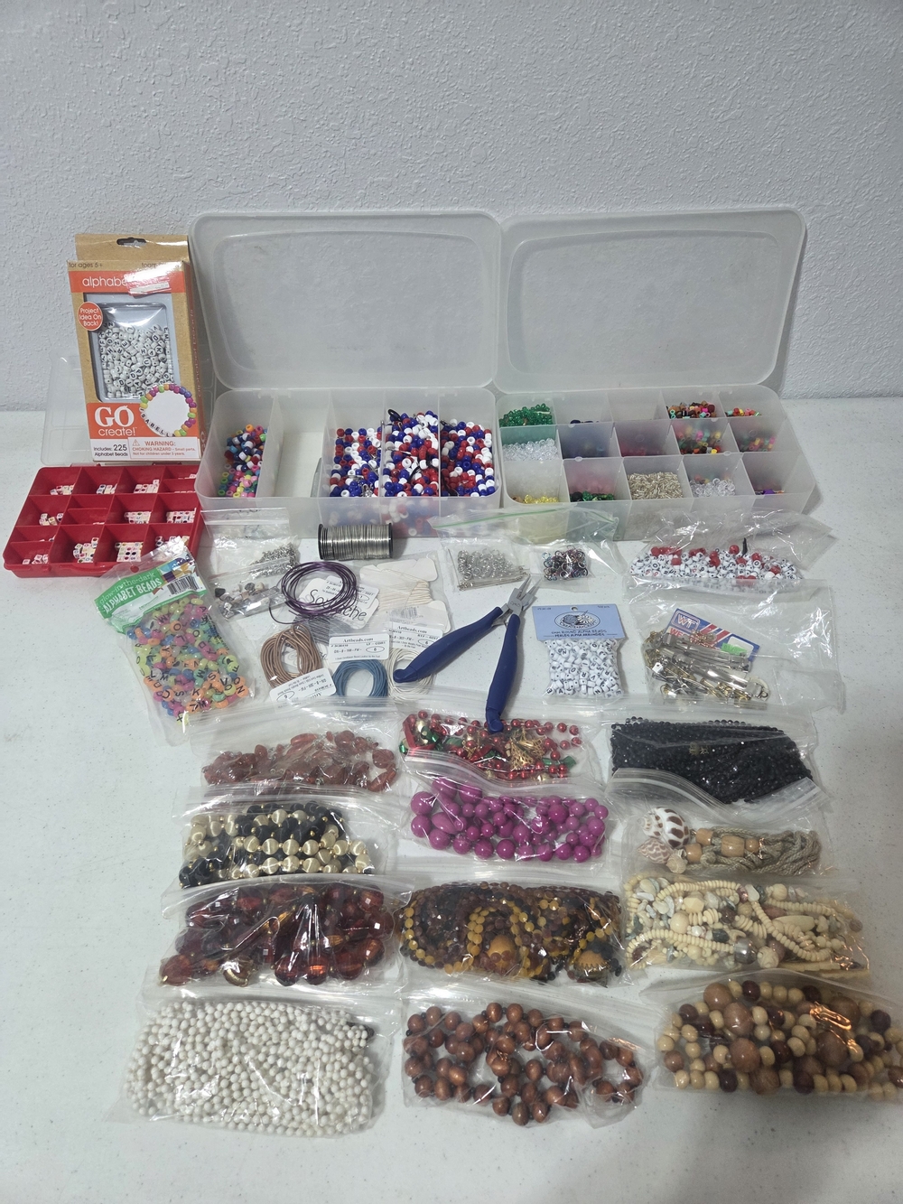 Bead & Jewelry Making Kit with Assorted Beads and Tools - Multicolor